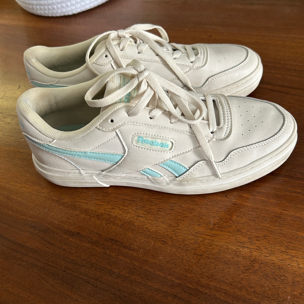 Reebok Womens Classic AR30149